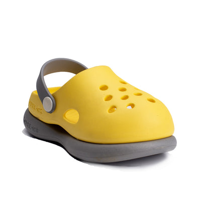 BOYS CLOGS