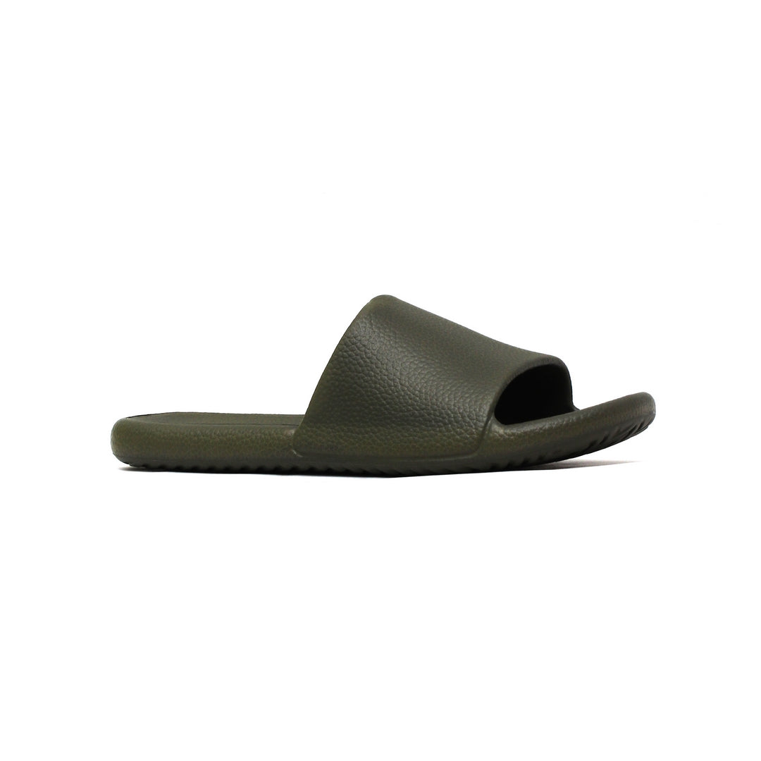 MEN SLIPPER