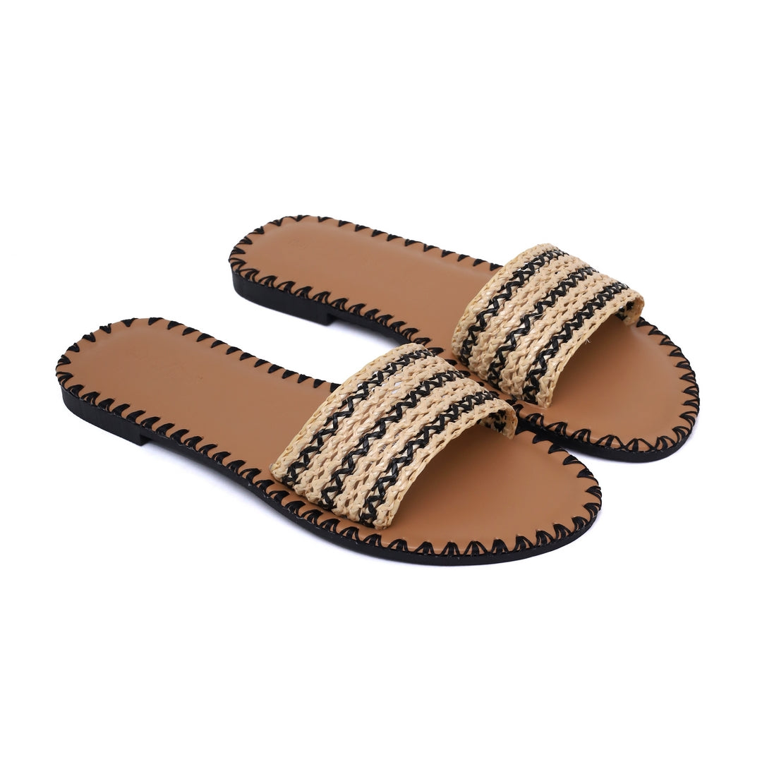 WOMEN SLIPPER