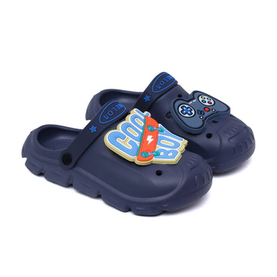 BOYS CLOGS