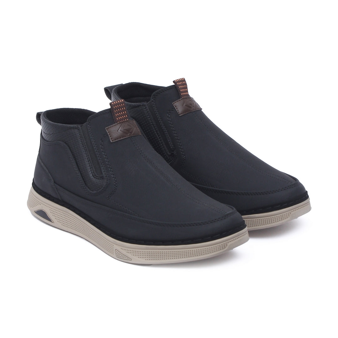 MEN CASUAL SHOES